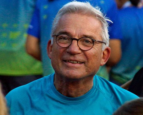 8. AOK Firmenlauf Feuerbach begeistert mit vielen Firmen am Start und prominenter Unterstützung